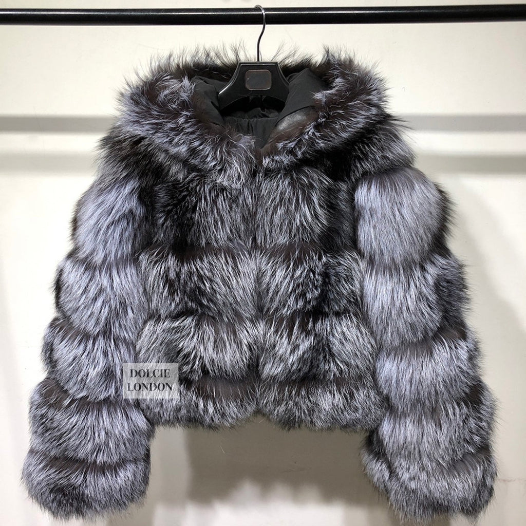 Luxurious Women's Genuine Fox Fur Hooded Cropped Winter Coat