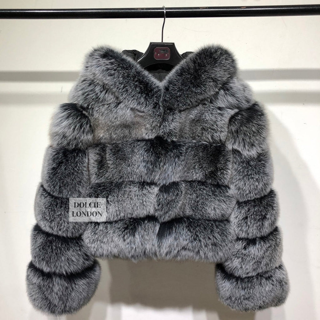 Luxurious Women's Genuine Fox Fur Hooded Cropped Winter Coat