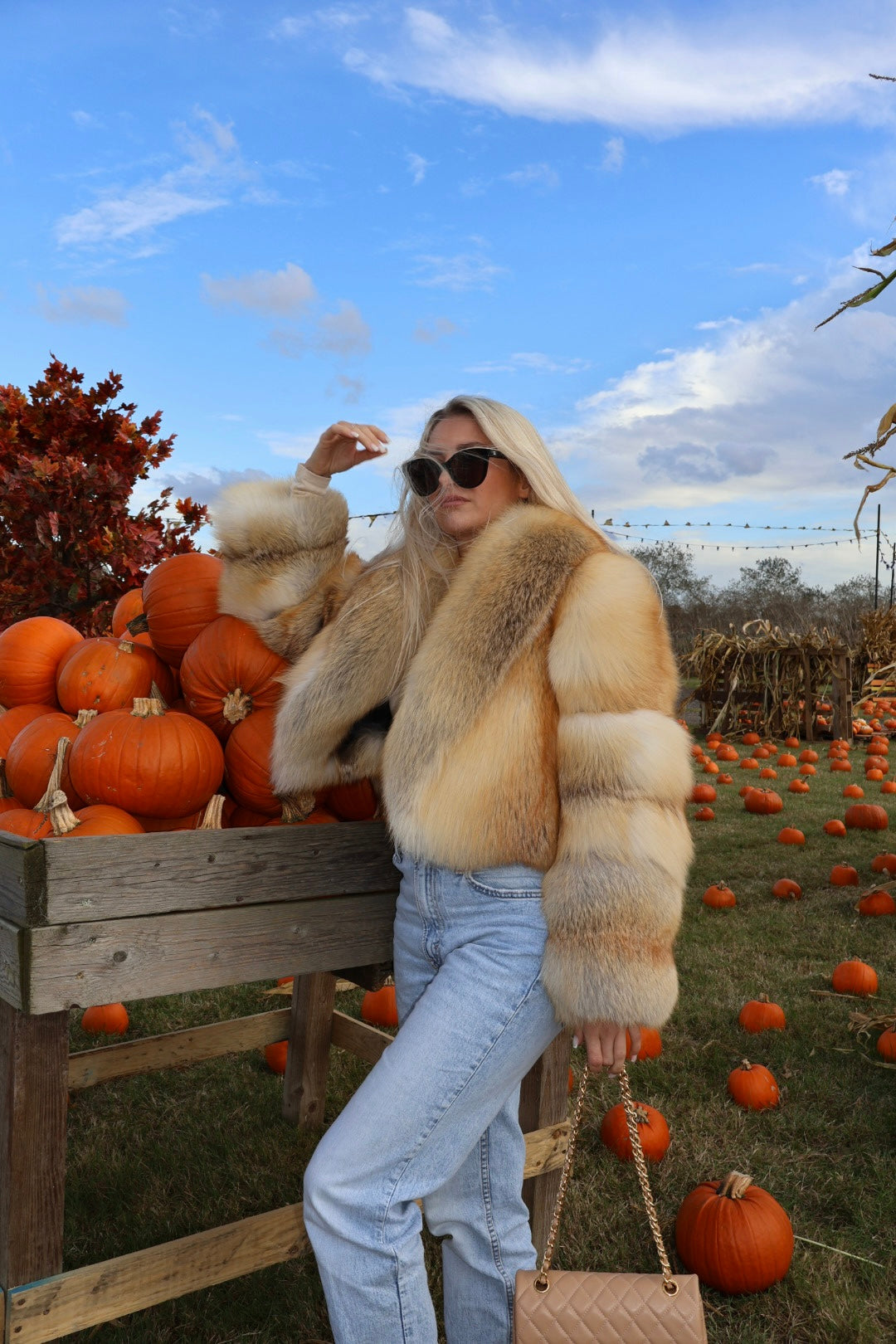 Premium Gold Island Cross Fox Fur Coat with Oversized Collar