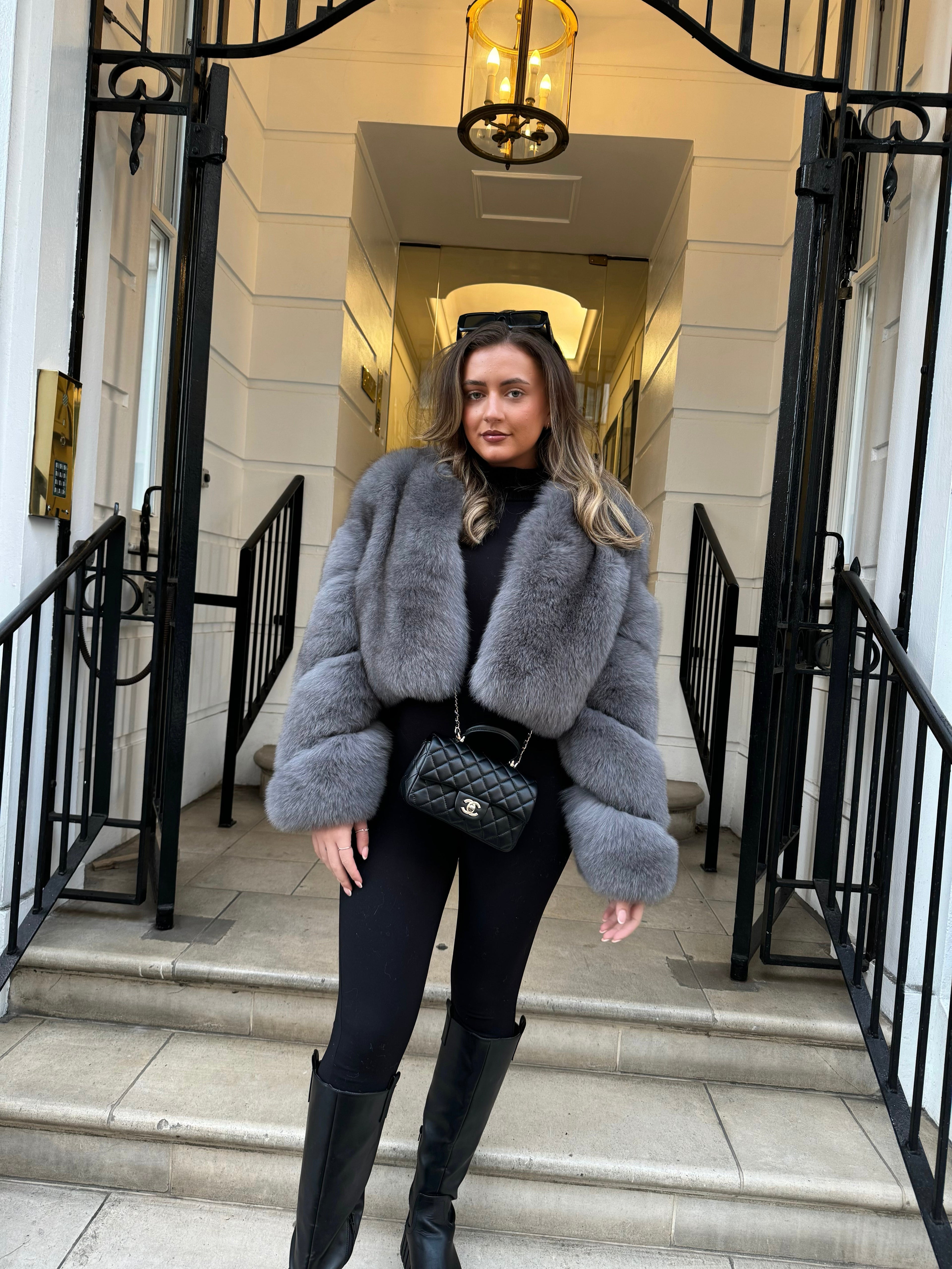 Dolcie London Straight Rows Cross Sleeves Genuine Fox Fur Coat