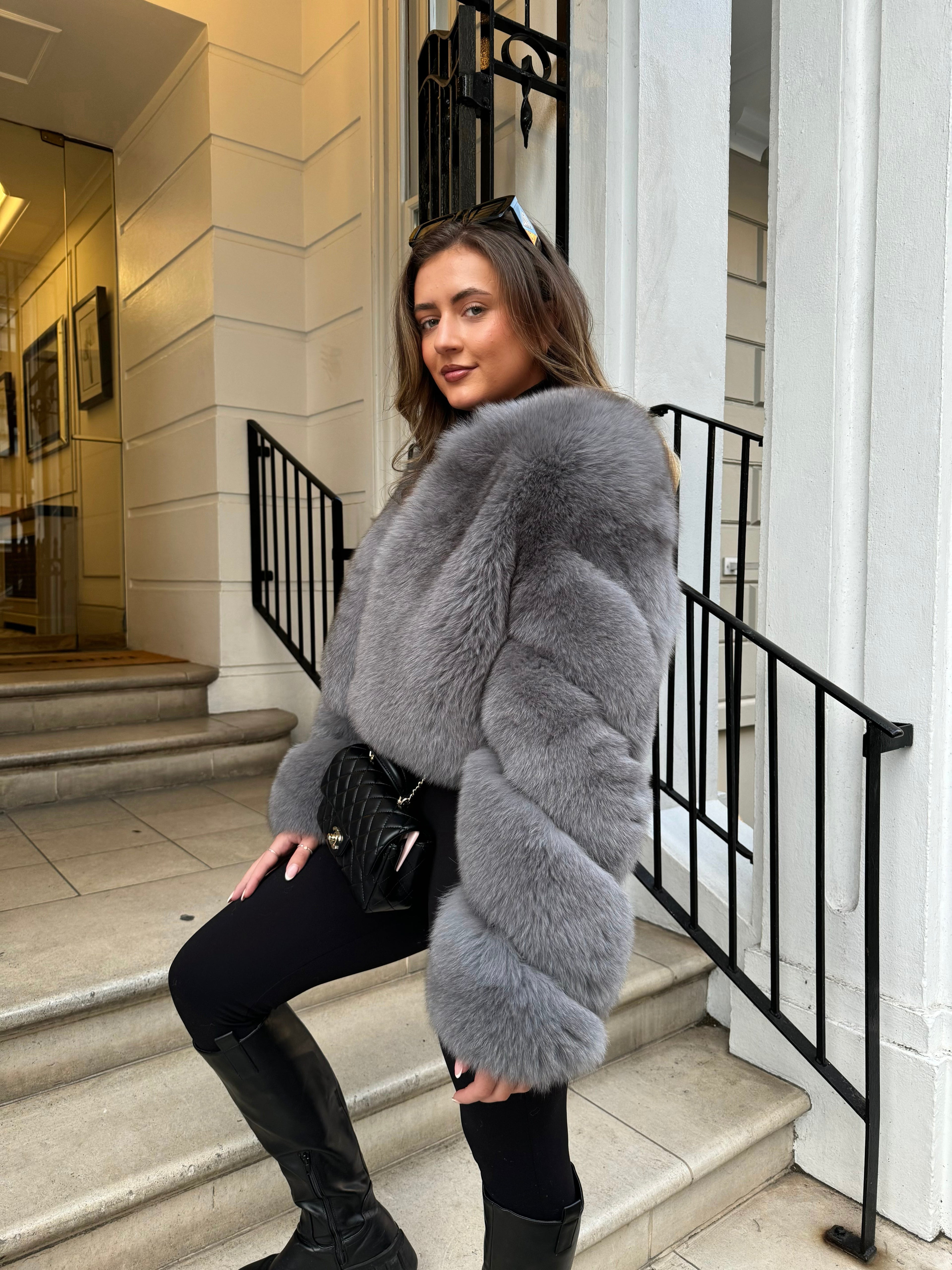 Dolcie London Straight Rows Cross Sleeves Genuine Fox Fur Coat