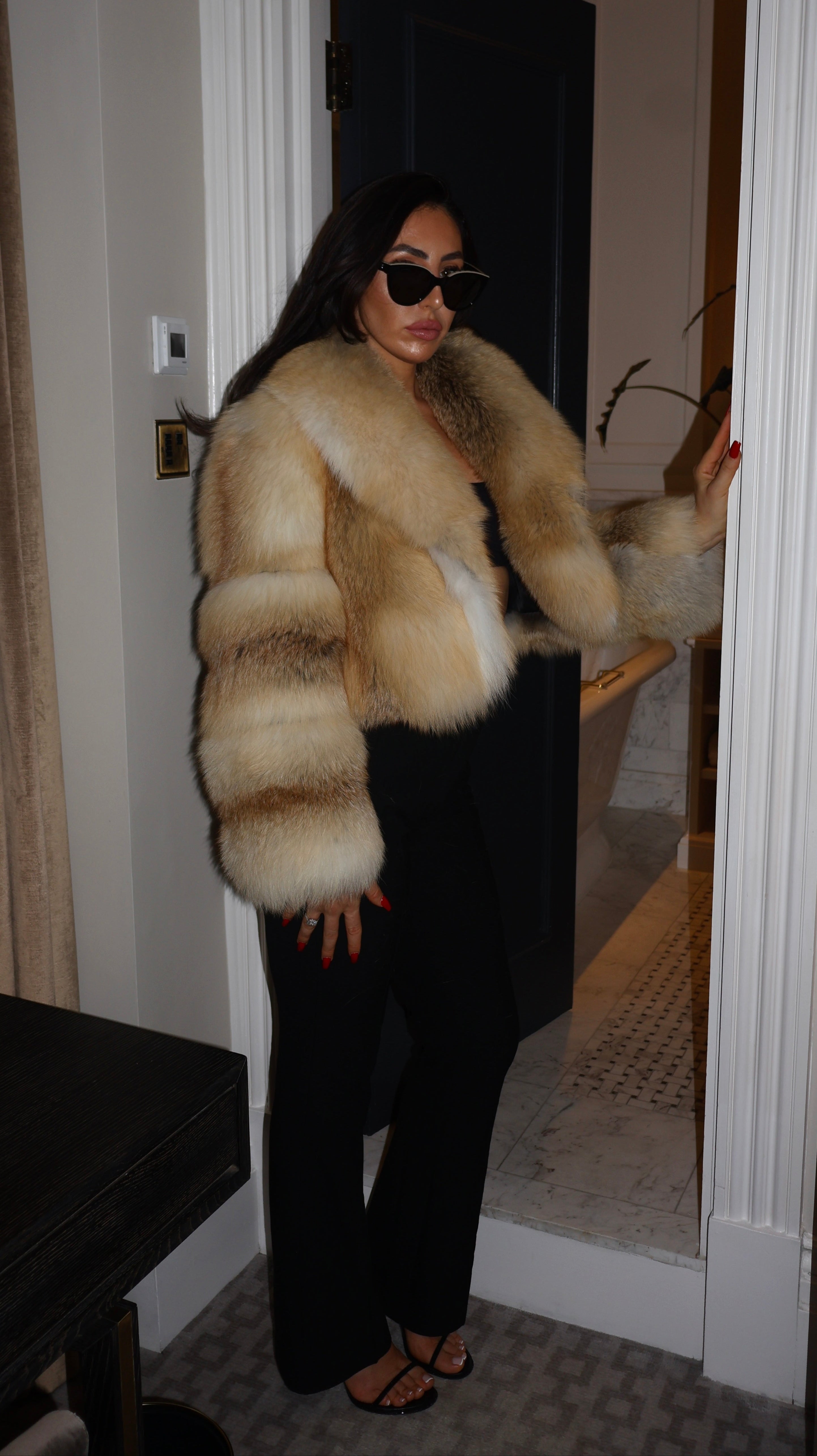 Premium Gold Island Cross Fox Fur Coat with Oversized Collar
