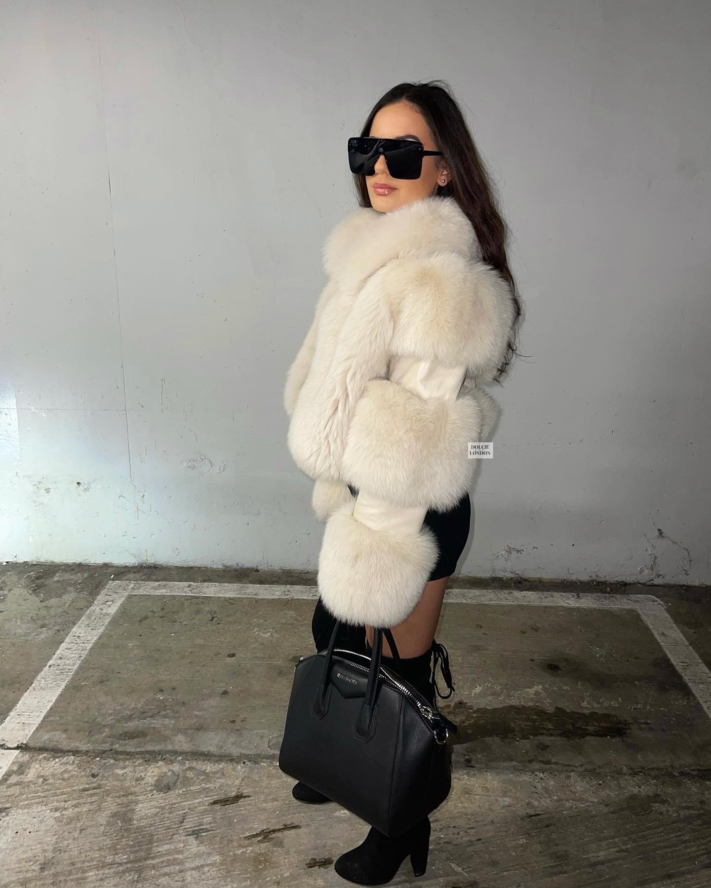 Luxury Cropped Fox Fur Coat with Genuine Leather Sleeves